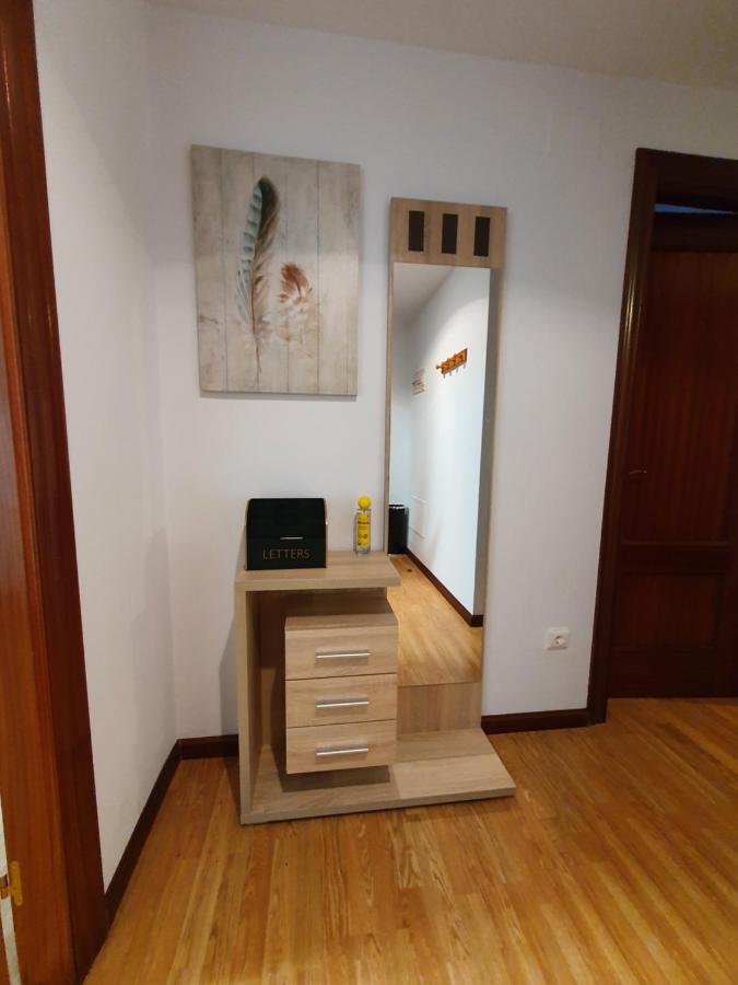 La Estancia De Cangas - Amplio Piso Con Garaje Onís Екстериор снимка